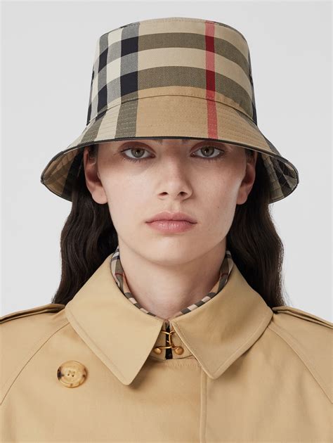 burberry globes|Women’s Designer Hats & Gloves .